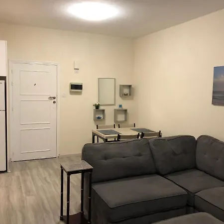 Rita Court 1 Bdr Apt 300 M From The Beach * Limasol