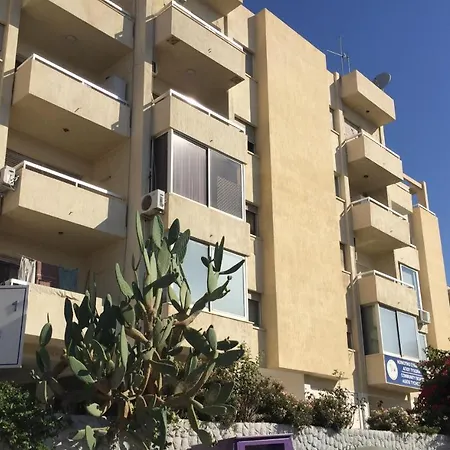 Apartmán Rita Court 1 Bdr Apt 300 M From The Beach Lemesos